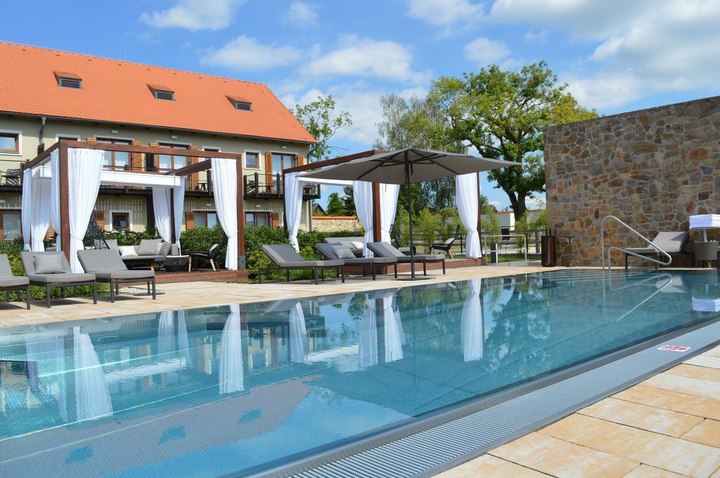 Resort Capi Hnizdo Olbramovice  Exteriör bild